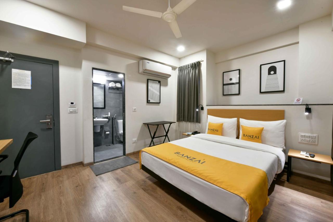Banzai Rooms Nashik Extérieur photo