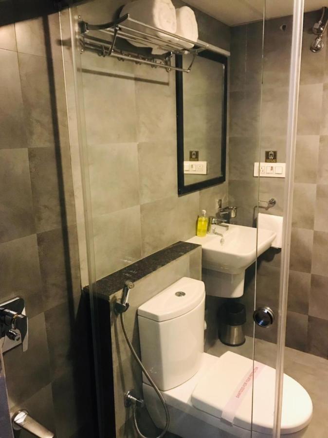 Banzai Rooms Nashik Extérieur photo