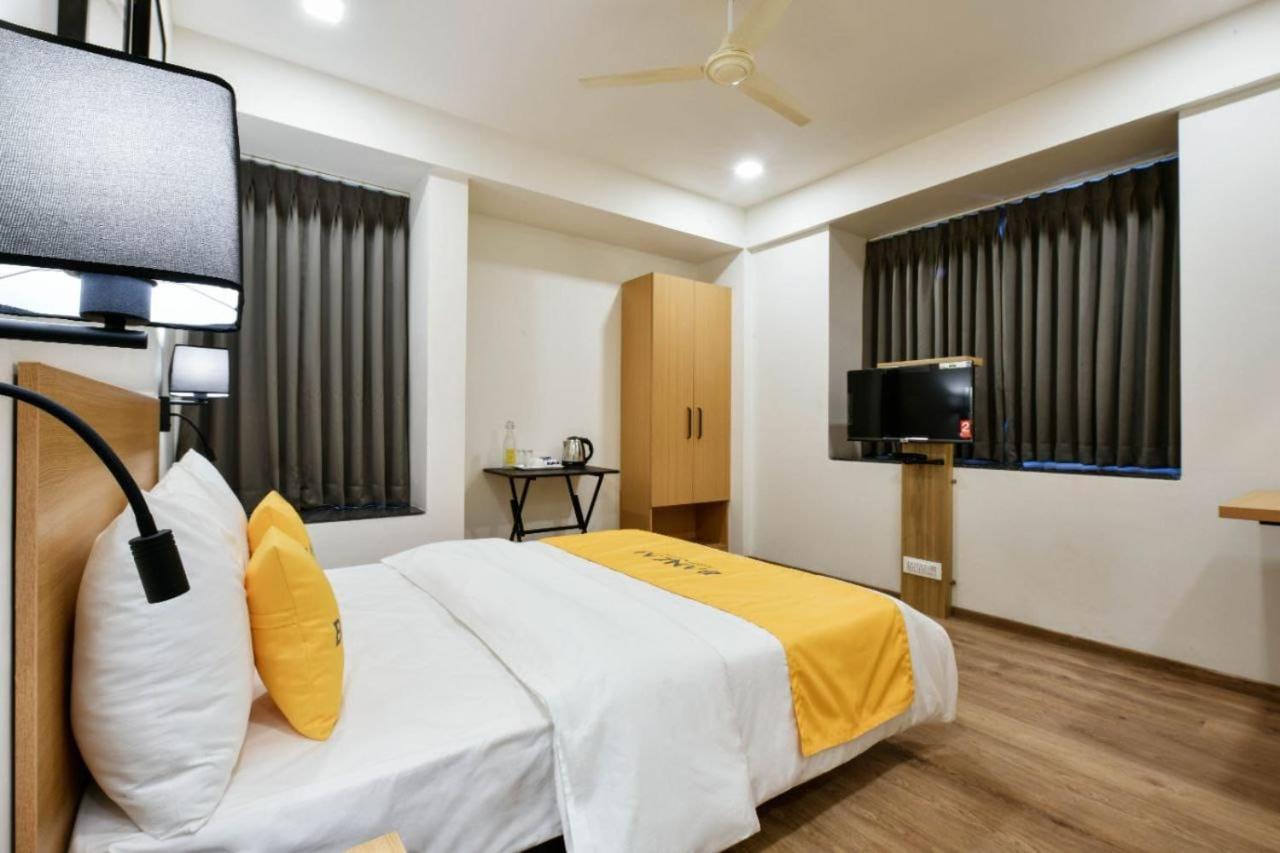 Banzai Rooms Nashik Extérieur photo