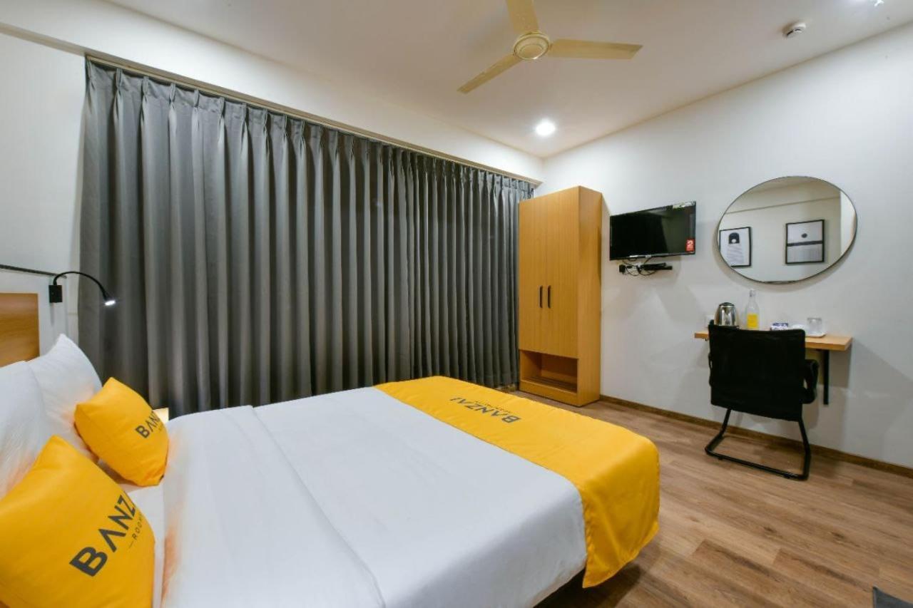 Banzai Rooms Nashik Extérieur photo