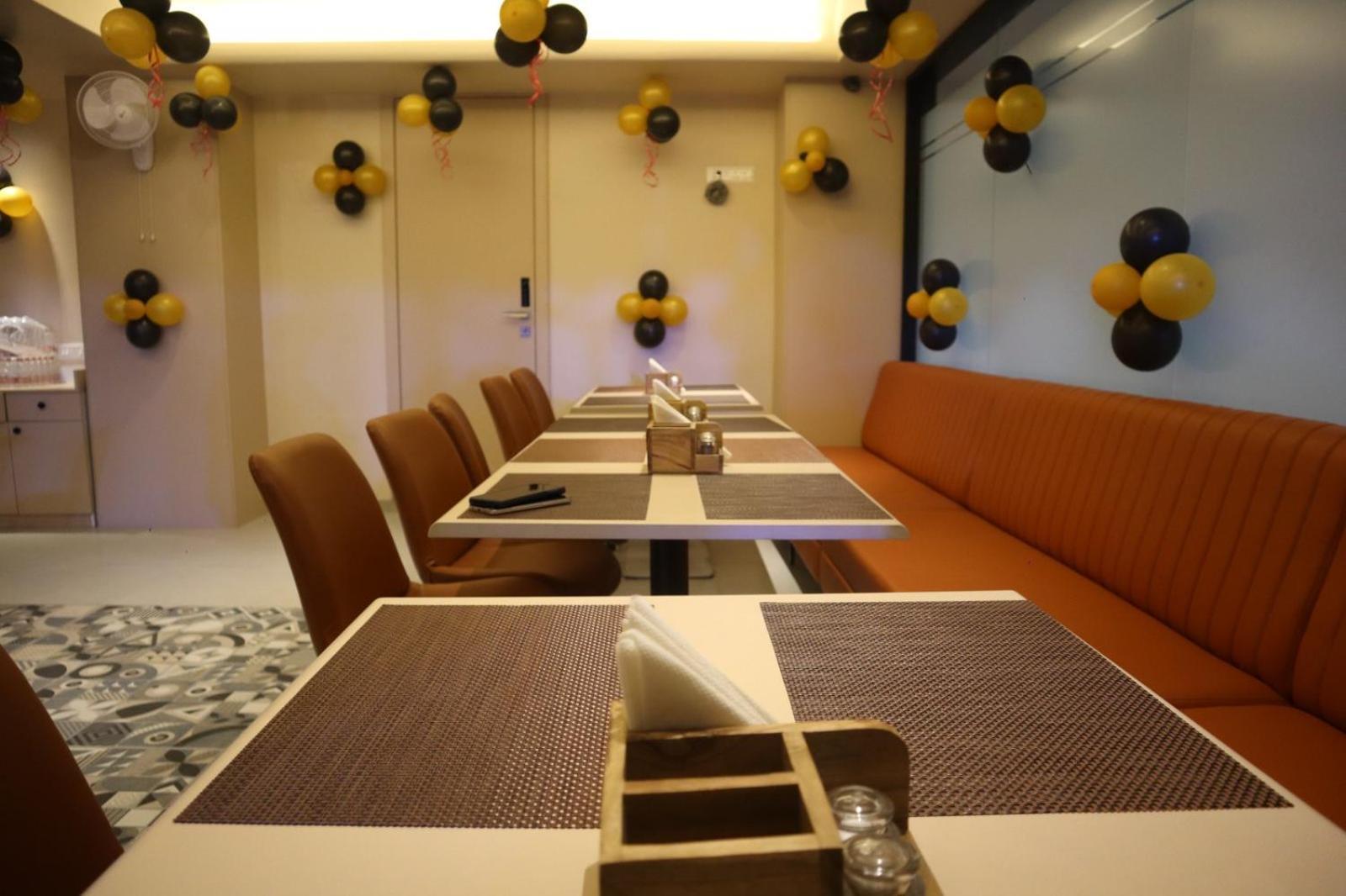 Banzai Rooms Nashik Extérieur photo