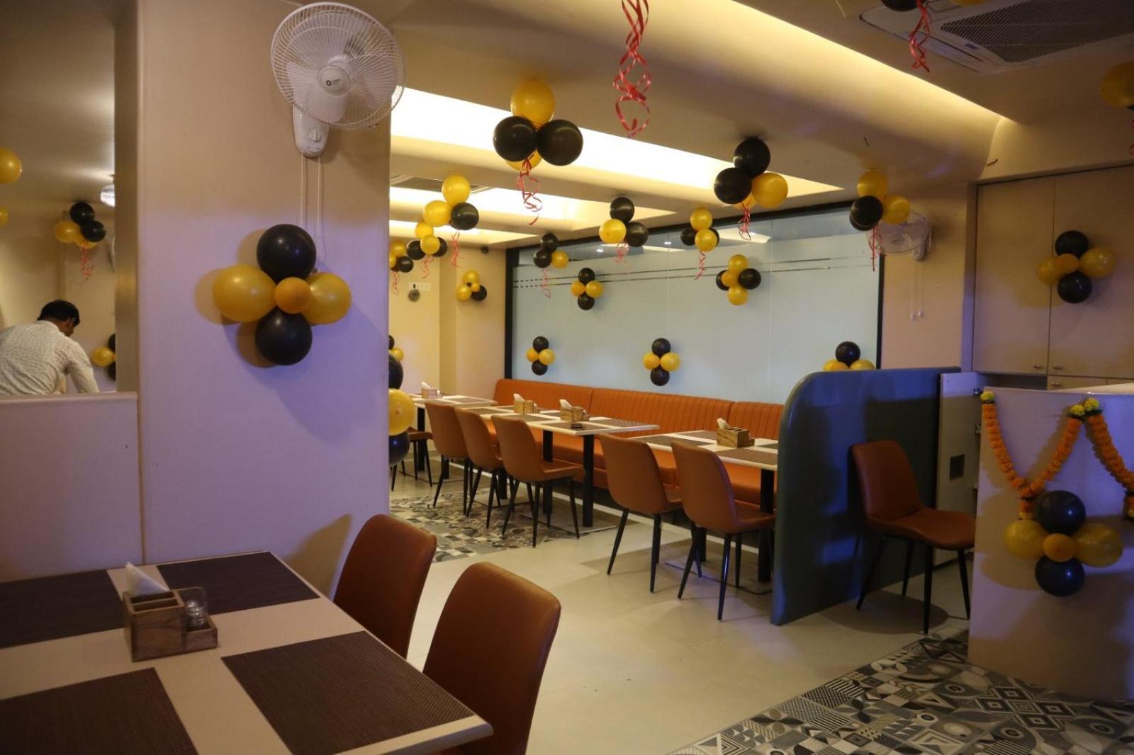 Banzai Rooms Nashik Extérieur photo